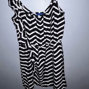 Envy me dress size medium